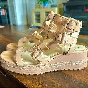 JESSICA SIMPSON Nude Casual Sandals!